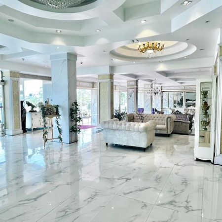 فندق Napheera Royal Tel Ban Khlong Bang Krathiam المظهر الخارجي الصورة